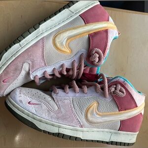 Nike Kids Pink and White Sneakers